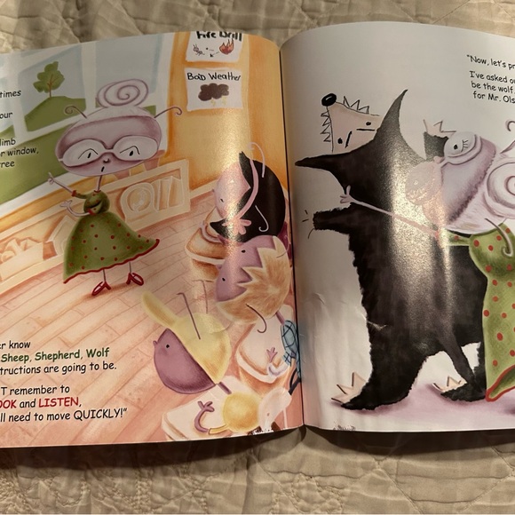 I’m not scared… I’m prepared! Because I know all about Alice! Good condition - Picture 5 of 7